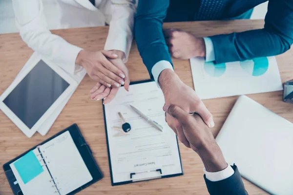 Above, top view of successful contract, owners of flat celebrate — Stock Photo, Image