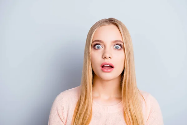 Are you kidding me? Wtf! Close up portrait of cute cheerful joyf — Stock Photo, Image