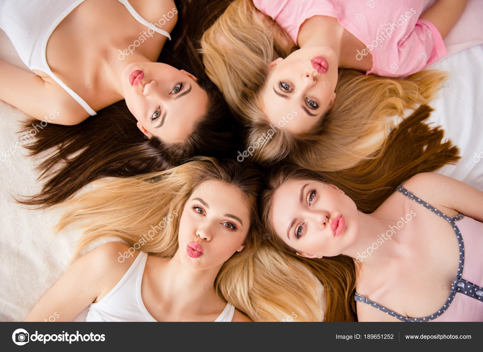 Girls Funny sexy blonde