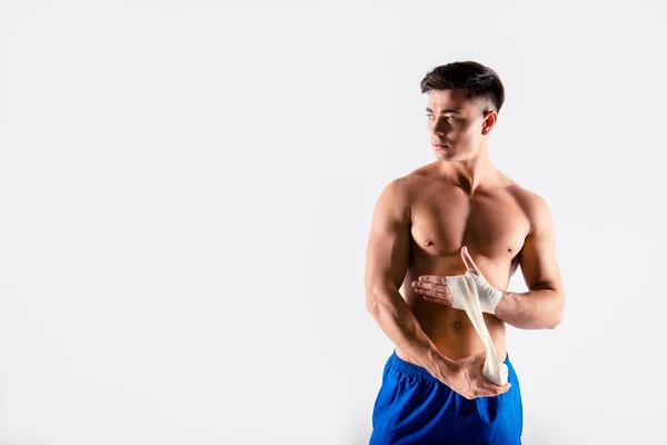 Estoy a punto de ganar. Retrato de deportivo muscular desnudo, wea — Foto de Stock