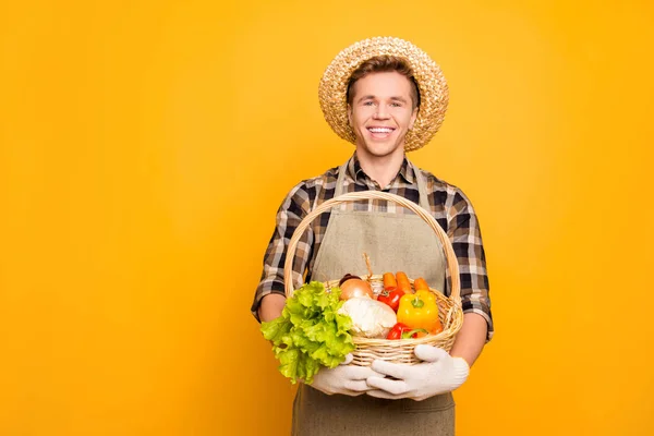 채식 채식주의 greengrocery 사람들이 사람 개념. 초상화 — 스톡 사진