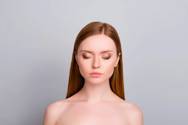 Testápoló krém arccsontja frissesség természetes alakításában töltőanyagok l maszk — Stock Fotó