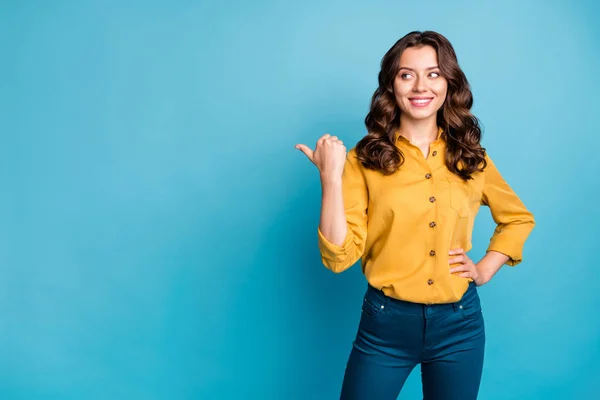 Portrait of her she nice attractive pretty cheerful cheery wavy-haired girl showing thumb ad advert isolated over bright vivid shine vibrant green blue turquoise color background — Stockfoto