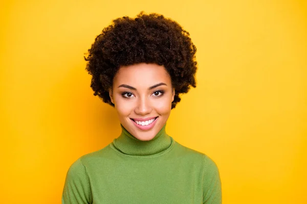 Close up photo of cheerful positive cute pretty nice girlfriend smile toothy looking at you isolated vivid color background — Stock Photo, Image