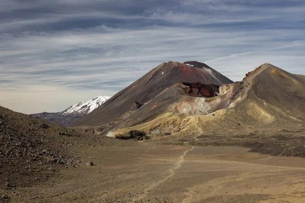 Rode krater en Mount Ngarahoe — Stockfoto