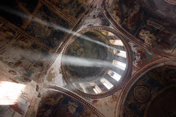 Gelati Manastırı (Gürcistan) - Virgin katedral içindeki freskler
