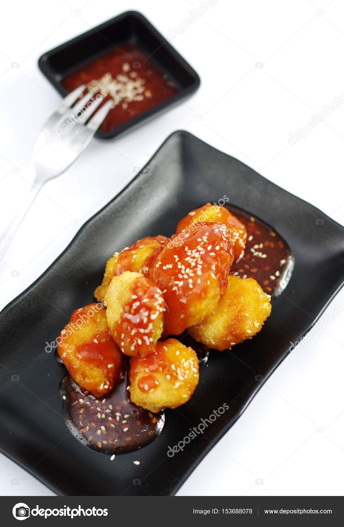 Tatlı Chilli Soslu Tavuk Kanadı Tatlı Chilli Soslu Tavuk Kanadı
