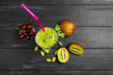 Fruit smoothie drink cocktail of kiwi