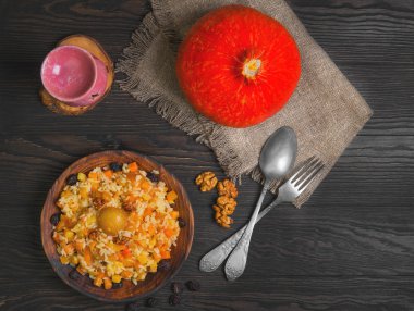 Kabak risotto ile kuru üzüm