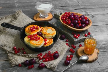 Baked fried cottage cheese