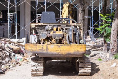 Caterpillar traktör arka tarafında