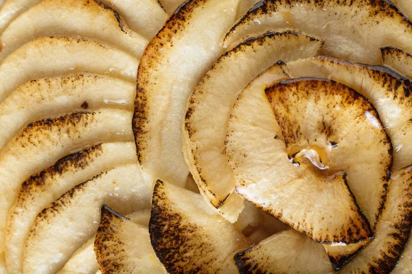 Elma tart arka plan. Geleneksel Fransız tatlı tatlı. Lezzetli, iştah açıcı, ev yapımı pasta dilimleri taze meyve ile. Kopya alanı, portre