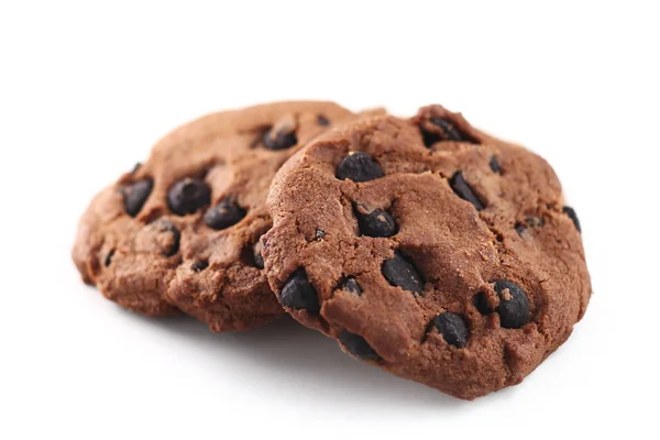 Galletas con viruta de chocolate aisladas sobre fondo blanco — Foto de Stock