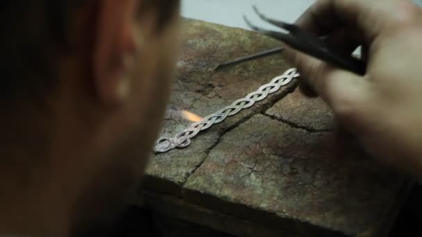 Process Manufacturing Silver Bracelet Master Jeweler Prepares Chemical Solution Selective — Stock Video