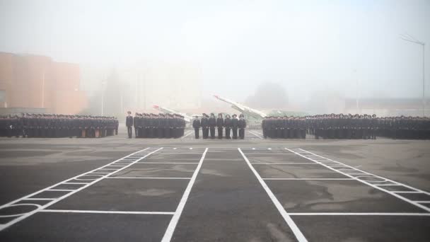 Bouwen van een militaire school in — Stockvideo