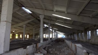 Eski yıkık çiftlik hayvanları