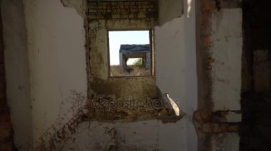 Eski yıkık çiftlik hayvanları