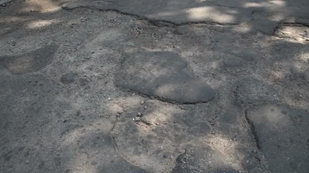 道路上的坑道 — 图库视频影像