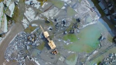 Granit maden ocağı. Hava anket