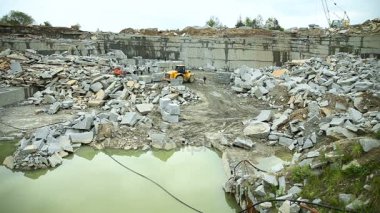Taş ocağı madenciliği graniti
