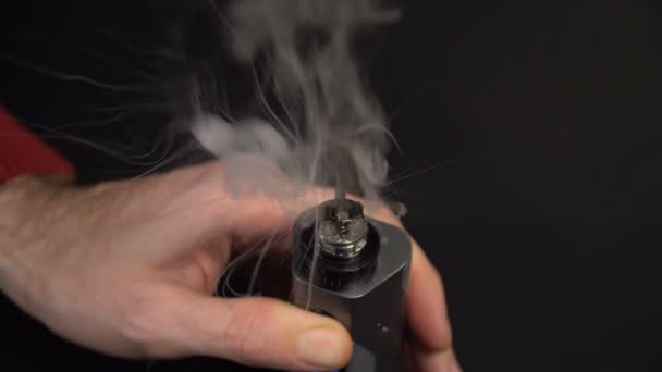 Heta spiral i e-cigaretten — Stockvideo