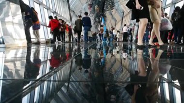 Çin-Eyl 12, 2016 yılında shanghai: gezi hall (bir dünya'nın en yüksek binalar inşa huanqiu shanghai)