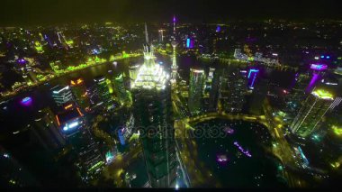 Şanghay Çin-Eyl 12, gece, Çin, zaman atlamalı, Şangay'daki nehir ile gökdelen görünümünü 2016:aerial.