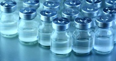 enjeksiyon bottle.medical sağlık hastane ekipmanlarını ve uyuşturucu şişe 4 k yakın çekim.