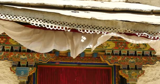 4k Tibet casas de tradição com padrão de religião, lhasa área residente . — Vídeo de Stock