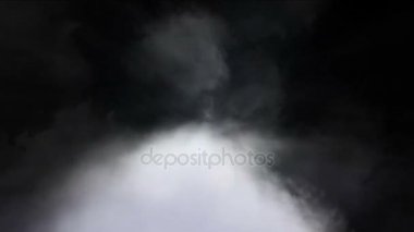 4 k Thunder enerji Bulutsusu evren alanı, fırtına bulutu kamaştırmaya yıldırım patlama.