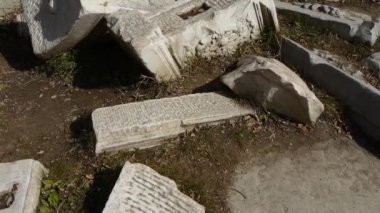 Beijing yuanmingyuan geçmiş eski enkaz, Broken oyma taş..