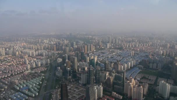 Luchtfoto van hoogbouw in Shanghai, China, time-lapse. — Stockvideo