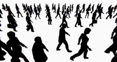 4 k insanlar kalabalık yürüyüş, işadamı siluet.