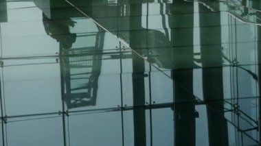 Kişinin gölge, lüks alışveriş merkezi, gölge, hall, ov, mermer zemin şekil yansıması