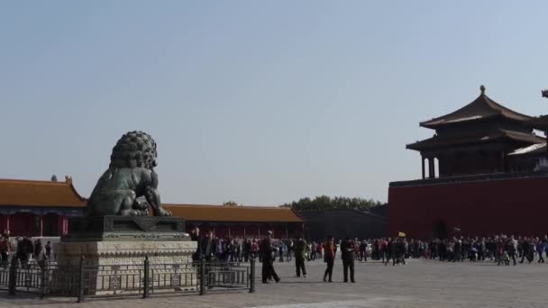 China-Sep 08,2016: Ciudad Prohibida y viajero, arquitectura antigua real de China . — Vídeos de Stock