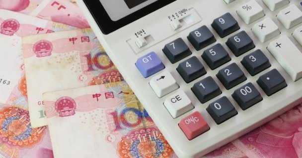 4 к гроші єни (Rmb) 100 юанів нотатки & калькулятор, Mao Zedong лідер Аватар. — стокове відео