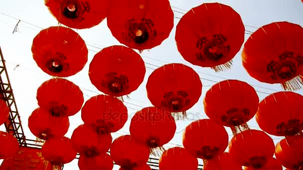 Vörös lámpás bojtos lengő szél, elemek a keleti, Kína újév. — Stock videók