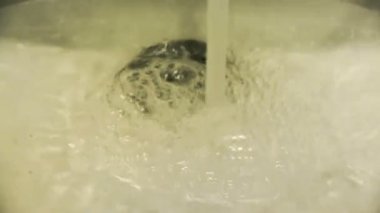 Sprey köpük lavabo, kabarcık, yıkama lüks musluk tuvalet eller..