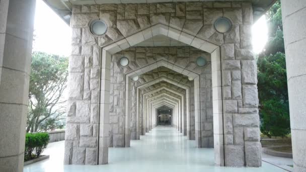 Ornate arches corridor,building. — Stock Video