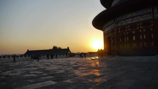 Kína-TOT 08, 2017:Temple, az ég Beijing.China pala padló ókori építészet naplemente. — Stock videók
