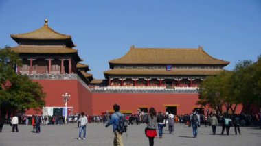 Çin-Eyl 08, 2017:beijing yasak şehir ve turistik, Çin'in kraliyet Mimarlık, Meridian Gate.