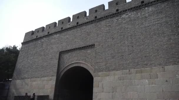 Ősi város nagy fal texture.roof tiltott város palota. A mas mállás — Stock videók
