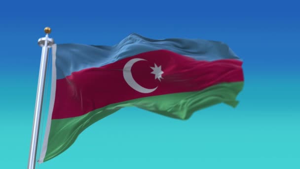 4k Azerbaijão Bandeira nacional rugas lentas sem costura acenando vento céu fundo . — Vídeo de Stock