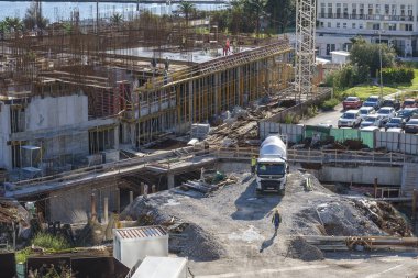 çok katlı bina inşaatı