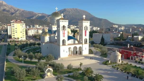 Aerial View Orthodox Athedral Big Golden Domes Main Church Bar — Αρχείο Βίντεο