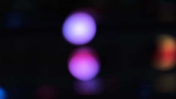 Çok Renkli Bulanık Yanıp Sönen Dijital Işıklar Kırmızı Mavi Yeşil — Stok video