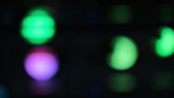 Sfocatura Multicolore Sfocato Brillare Lampeggiante Luci Digitali Rosso Blu Verde — Video Stock