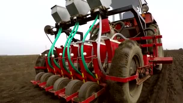 Vista Lateral Del Campo Durante Cultivo Tierra — Vídeo de stock