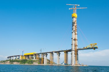 Rus Vladivostok içinde büyük 13í köprü inşaatı
