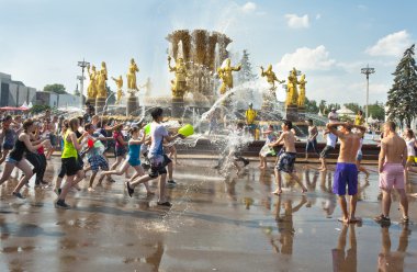 Su savaşları flash-mafya, Moskova, Rusya Federasyonu 